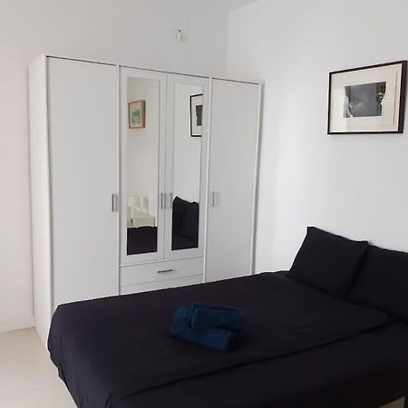 Cosy Flat / Literally At The Foot Of Alhambra Apartment Granada Luaran gambar